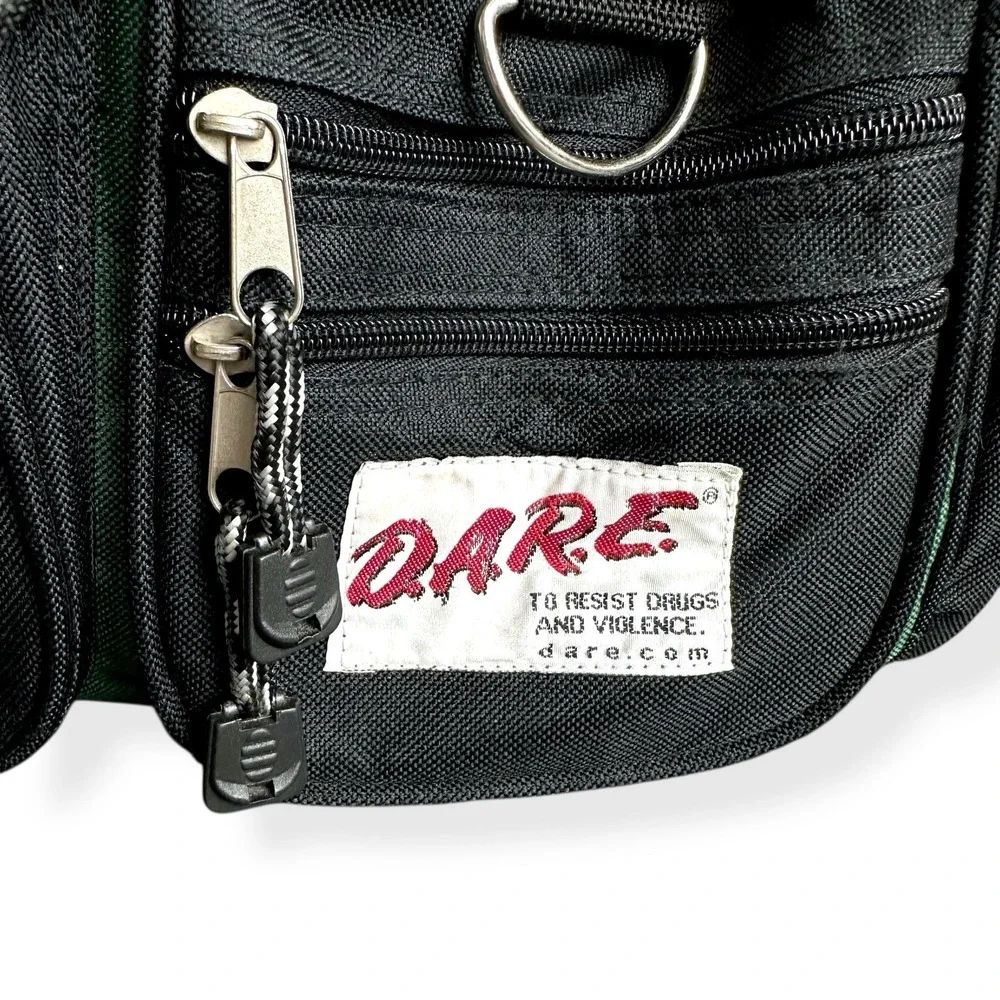 Vintage D.A.R.E. DARE Drug Abuse Resistance Education Duffle Bag Medium‎ Green